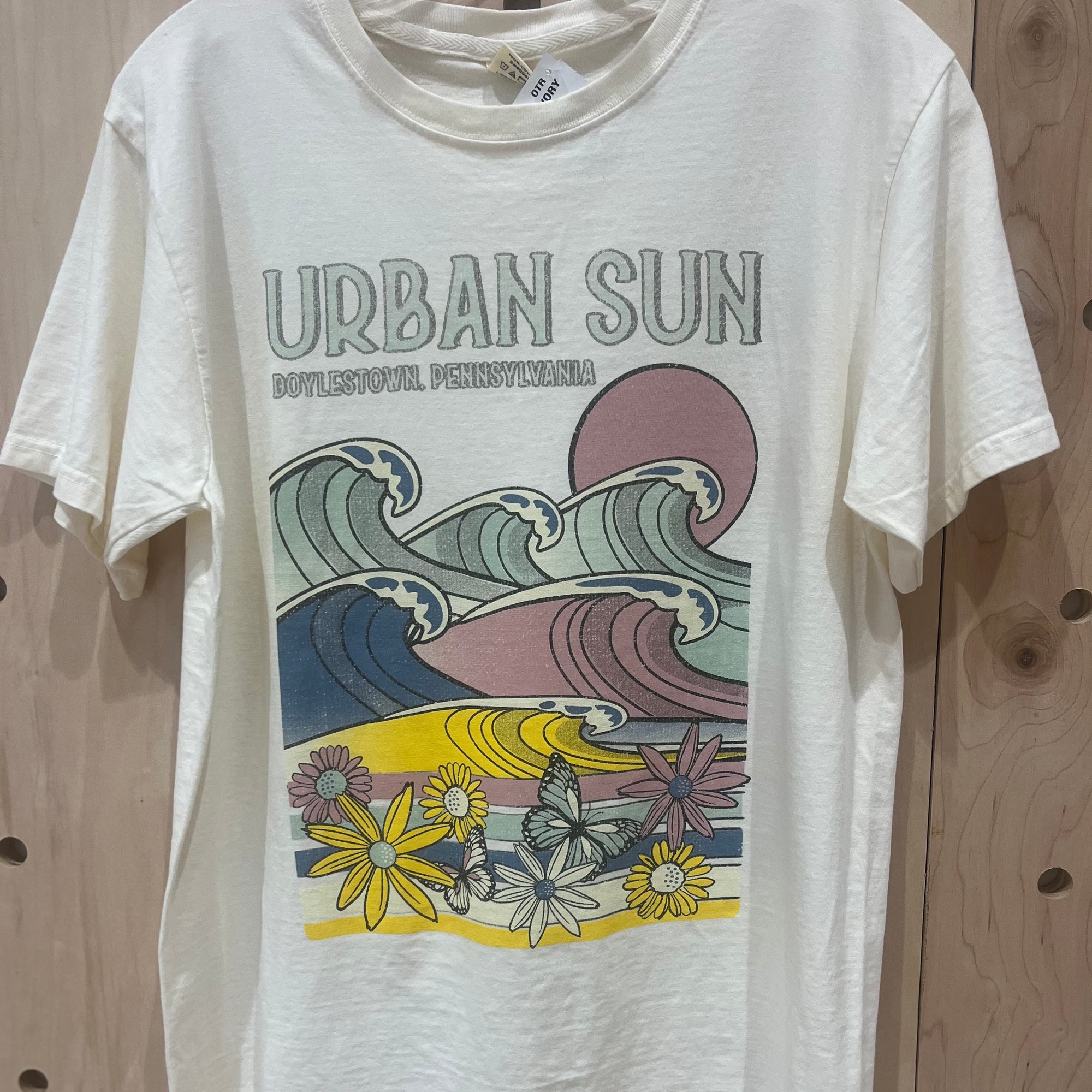 UrbanSun Butterfly Flower Tee
